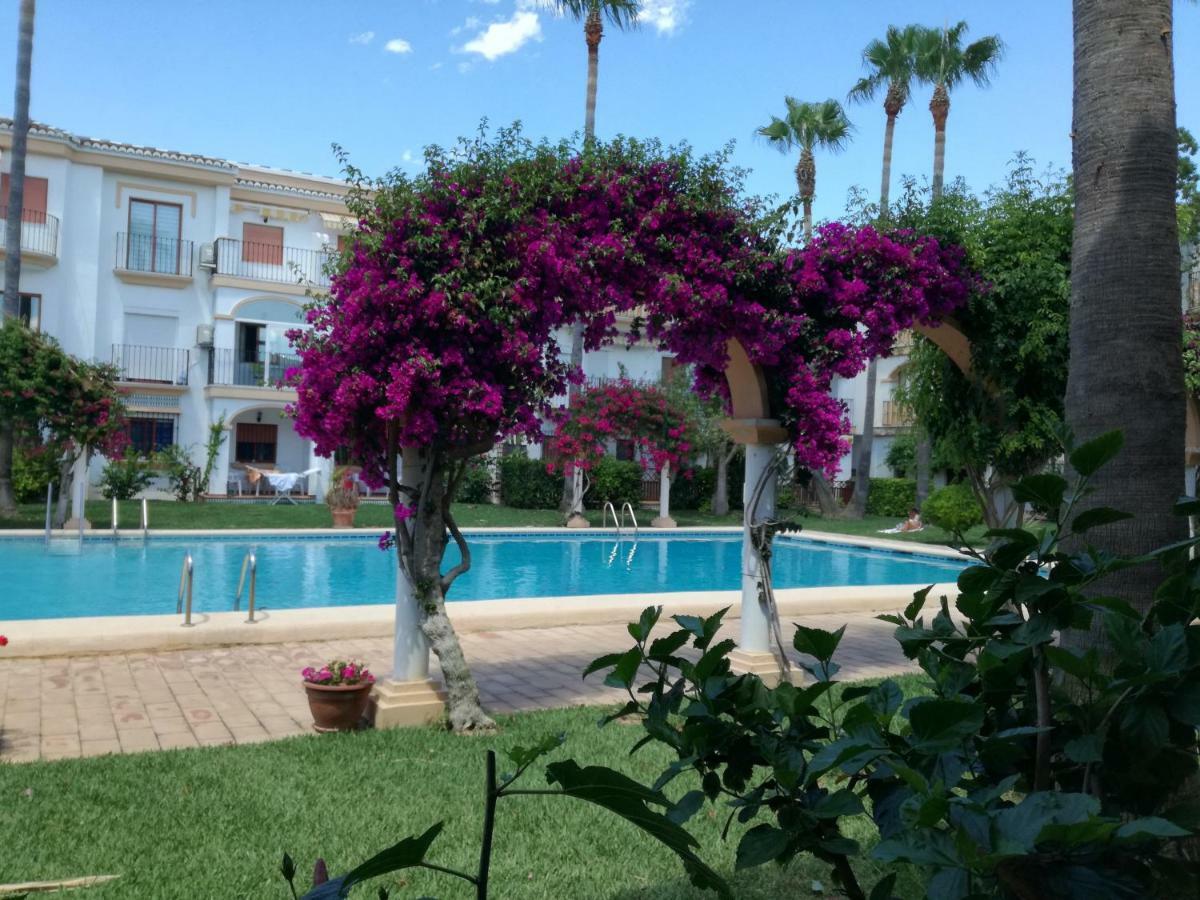 Planta Baja Con Porche Y Piscina, Cerca Del Mar Διαμέρισμα Denia Εξωτερικό φωτογραφία